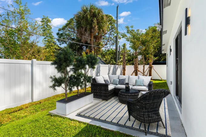 2430 Residence — project photograph 4
