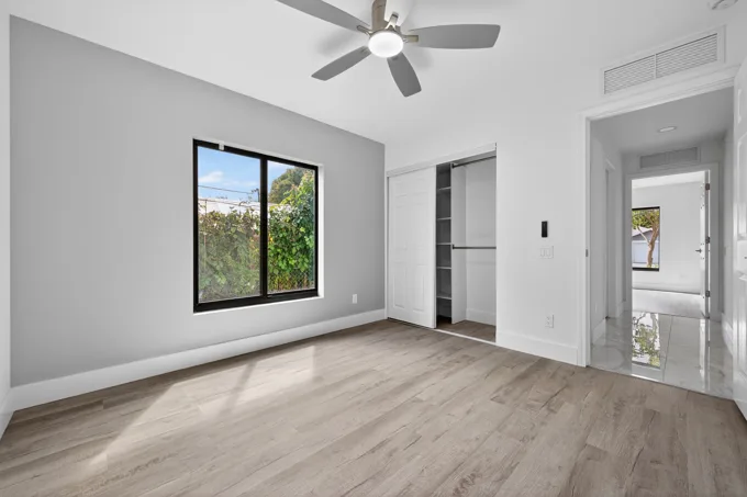 2430 Residence — project photograph 11