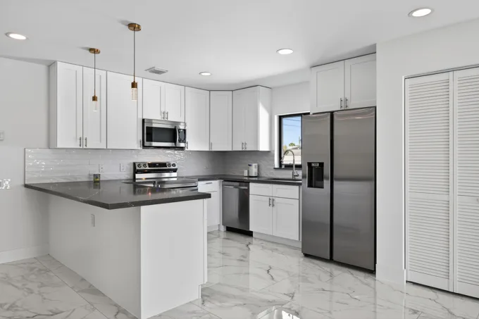 2430 Residence — project photograph 21