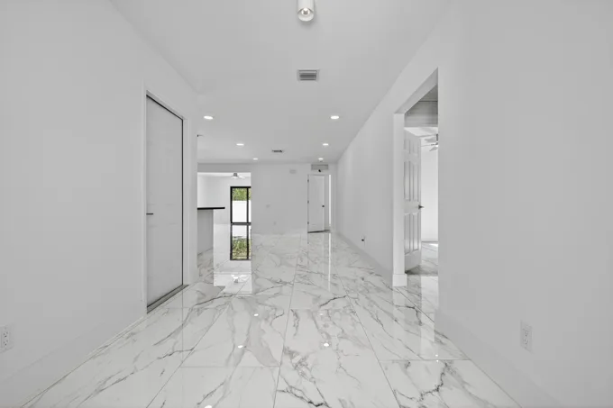 2430 Residence — project photograph 24