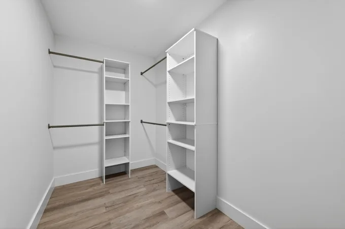 2430 Residence — project photograph 25